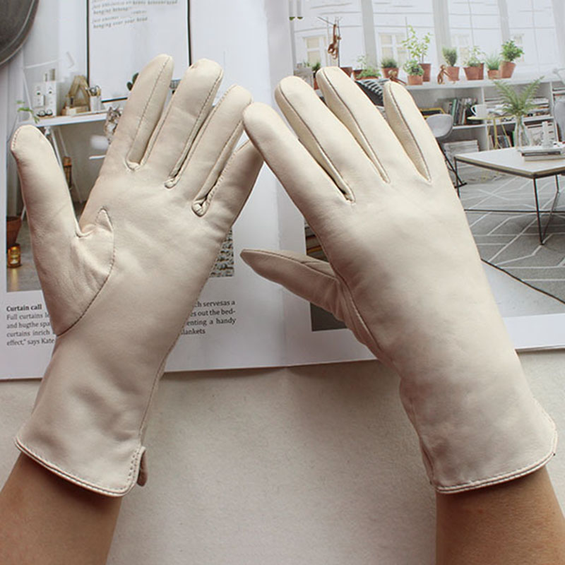 女性用カラーシープスキンレザーグローブ ストレートスタイル  - Leather Driving Glove のレビューと価格